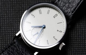 宝珀手表表盘生锈是因为什么
